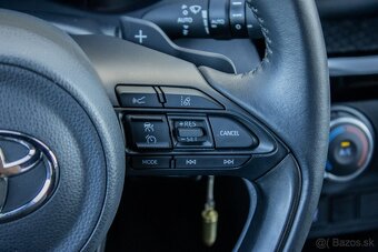 Toyota Yaris Cross 1.5 Dynamic Force / AJ NA SPLÁTKY - 9
