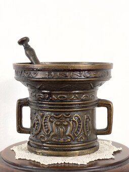 Mosadzné mažiare - 9