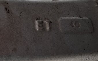 5x114,3 R19  8J ET40 - 9