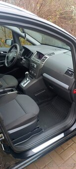 Zafira automat 7 miest nová STK - 9