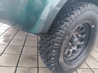 Suzuki Jimny 1.3i - 9