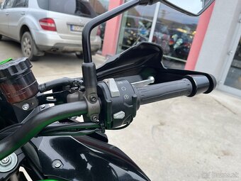 Kawasaki Versys 1000 - 9