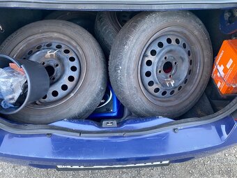 Renault clio thalia - 9