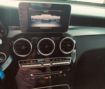 Mercedes-Benz GLC SUV 220 d 4 Matic automat 9stupňový - 9