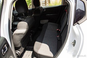 Citroën C3 Pure Tech 62kW Shine - 9