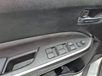 Suzuki Vitara 1.4 T. Hybrid, 2WD, 2024, 6 tis. km , ako nová - 9