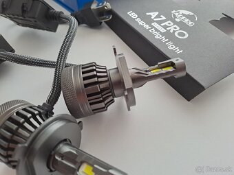 LED H7 - Extra silné žiarovky s CANBUS - 350W - 35000Lm - 9