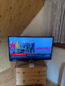 Samsung Smart TV UE37D6750WS - 9