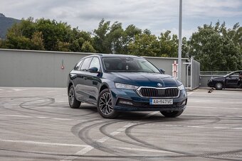 Škoda Octavia 1.5 TSI 53 000km - TOP stav - 9