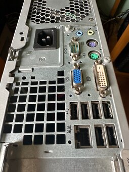 HP Compaq dc5850 - 9