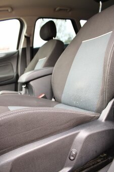 Ford Mondeo Combi 2.0 TDCi - 9