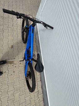 Specialized Turbo Levo - 9