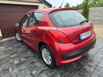 Predám Peugeot 207 1.4 benzín - 9