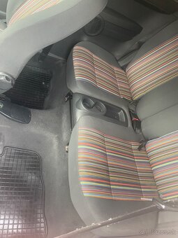 Volkswagen FOX - 9
