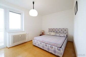 Veľký 3-izbový byt s terasou a panoramatickým výhľadom - 9