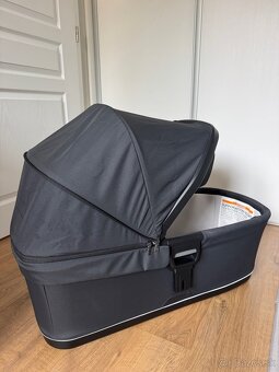 Vanicka Thule Urban Glide 3 + adaptery - 9