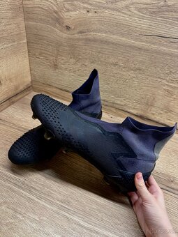Kopačky Adidas Predator Freak+ FG - 9
