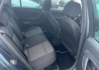 Škoda Fabia 1.2 TSI SCOUT benzín manuál 63 kw - 9