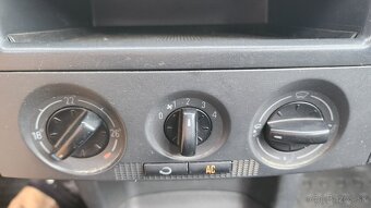 ŠKODA FABIA COMBI 1.4 TDI NOVÁ STK EK - 9