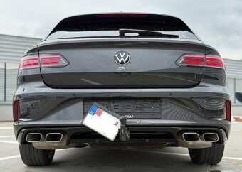 Volkswagen Arteon R 235kW DSG SB 2021
- 9