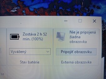predám notebook Toshiba ,8gb ram , 240gb ssd , HDMI - 9