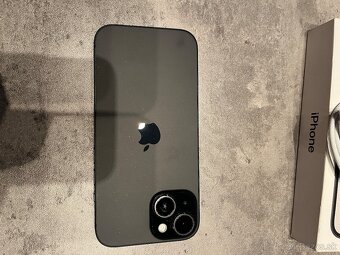 Iphone 15 black ,zdravie 100% - 9