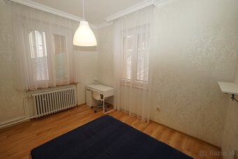 Luxusný 3i byt s vlastným parkovaním a pr. pivnicou-Centr. - 9