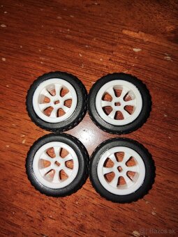 RC auto Wltoys K969, 4WD, 1:28 - 9