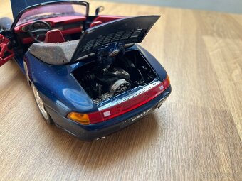 Porsche 993 Cabriolet 1:18 Bburago - 9