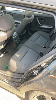 BMW e91 320D M47 07/2005 - 9