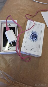 Iphone se 2016 /64GB - 9