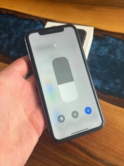 iPhone 11 64gb 100% bateria - 9