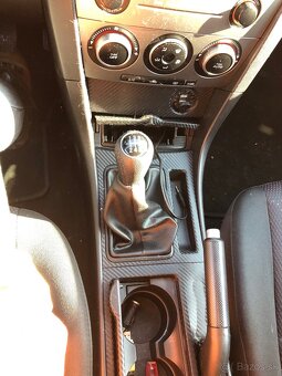 MAZDA 3 benzín 1.6,77 kW - 9