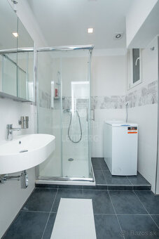 Na predaj 2-izb. byt v centre Bratislavy, ul. Medená - 9