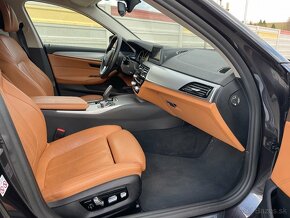 BMW 520d xDrive A/T Luxury - 9