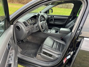 Volkswagen Touareg 3.0 V6 TDI Facelift - 9