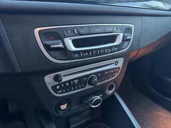 Renault Mégane Grandtour 1.6i - 9