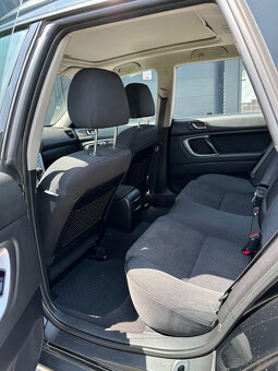 predám Subaru Outback 2,5i - r. 2006 - 9