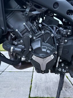 Yamaha MT-09 - 2023 - 9