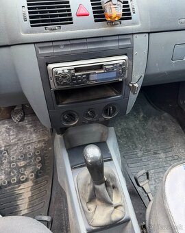 Škoda Fabia Combi 1.4 MPI - 9