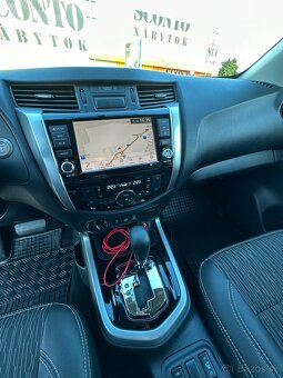 Nissan Navara DoubleCab dCi 190 Tekna A/T - 9