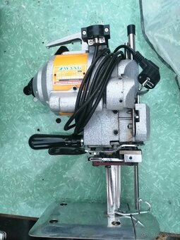 Rezačka na textil, molitan, vatelín - 9