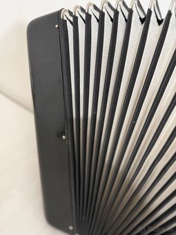 Akordeón DELICIA Carmen XII - 9