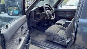 Toyota 4Runner 3.0 V6 benzin zo Španielska bez korozie - 9