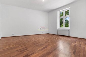 Výnimočný, priestranný 3 izbový byt pri Prezidentskom paláci - 9