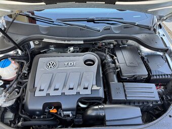 VOLKSWAGEN PASSAT VARIANT B7 2.0 TDI 103KW DSG - 9