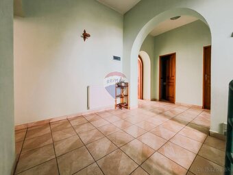 Veľký rodinný dom v centre mesta na predaj | Lučenec - 9