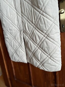 F&F oversize dlhá bunda smotanová č. 46 - 9