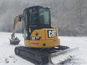 Cat 305e - 9