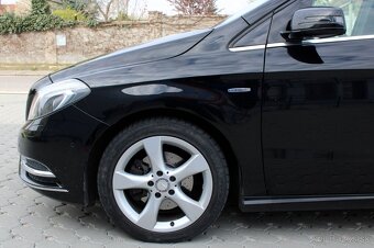 Mercedes B180 CDI AT7 - 9